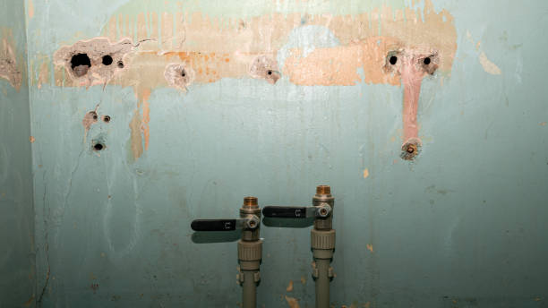 Best Emergency water damage restoration  in Guthrie, OK
